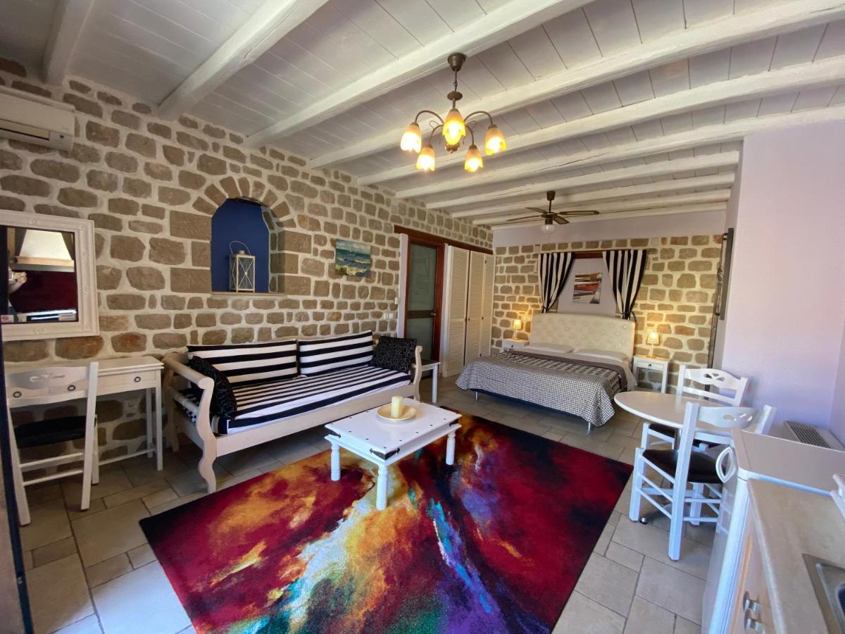 Myral Guesthouse Nafplio Exterior photo